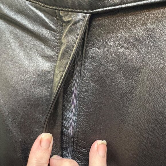 Ron Leal Women’s Vtg Black Leather Pants Size 10 Made In Canada - Picture 6 of 10